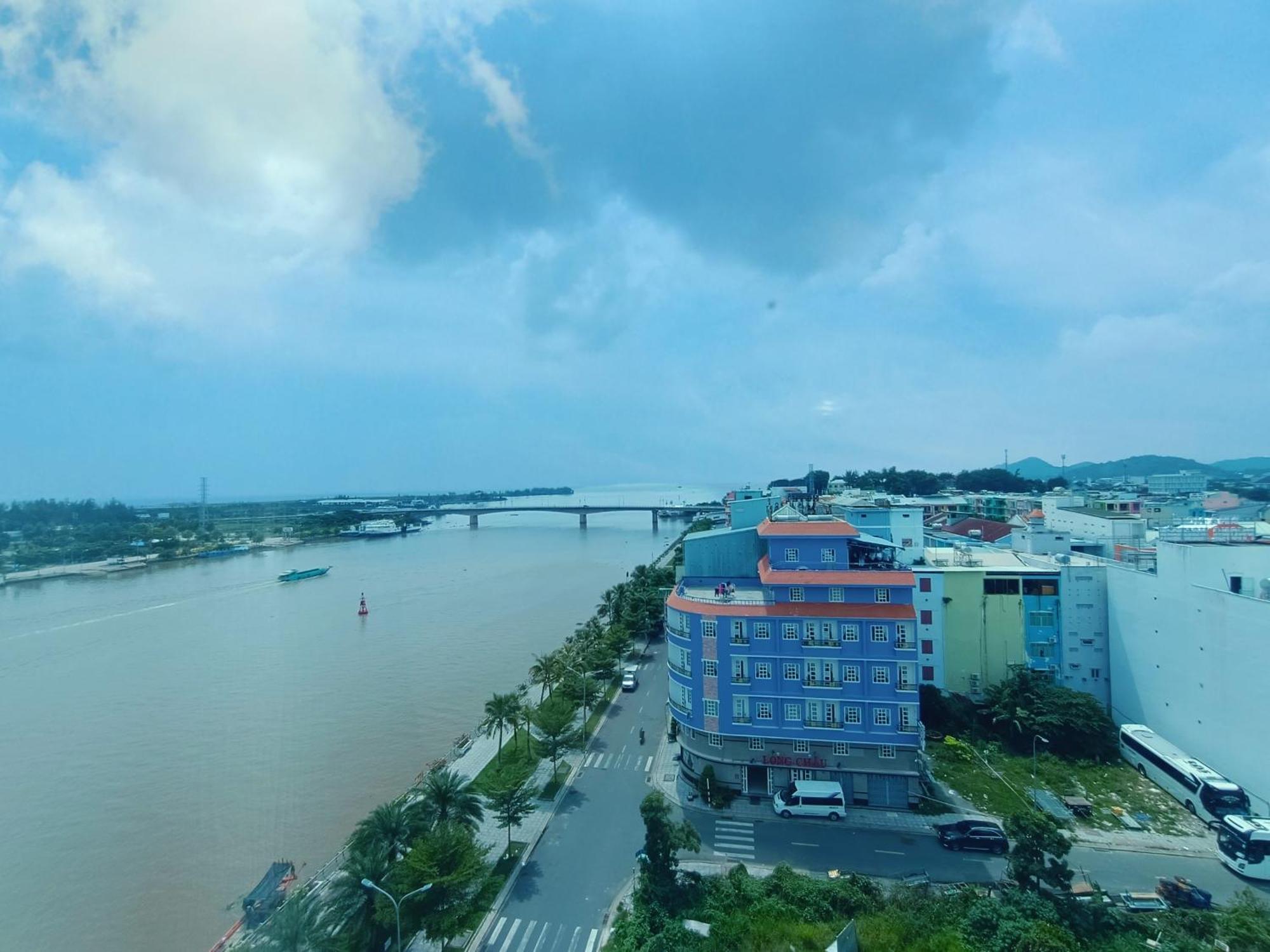 River Hotel Ha Tien Exterior photo