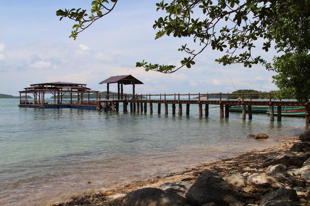 River Hotel Ha Tien Exterior photo